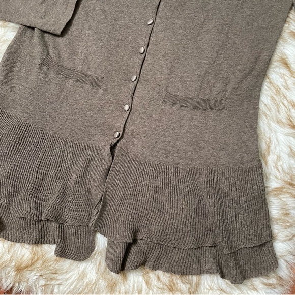 Line & Dot satin back cardigan - Picture 5 of 7